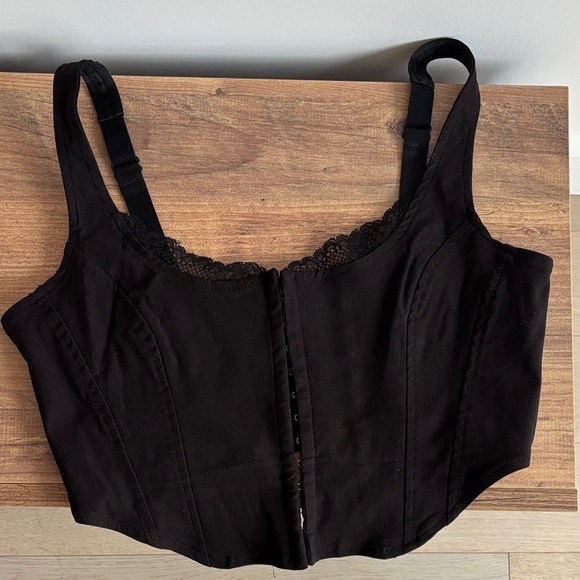 Garage Black Lace Trim Crop Top - Picture 3 of 3